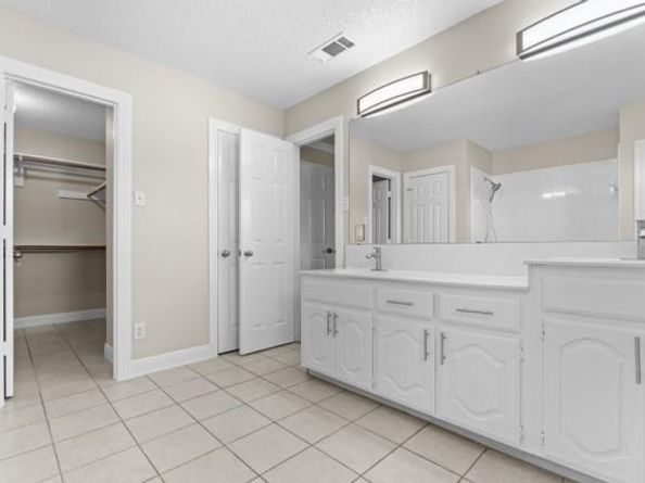 9435  Blue Jay Way , Irving Texas 75063