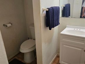 5055  Ridglea Lane  1103, Fort Worth Texas 76116