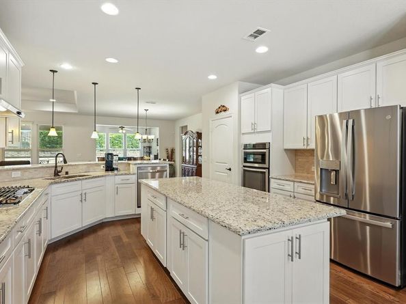 2482  Luna Vista Lane , Frisco Texas 75036