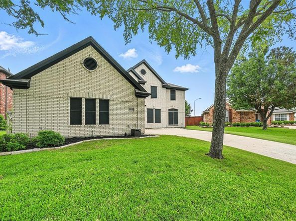 1818  Benedict Court , Rowlett Texas 75088