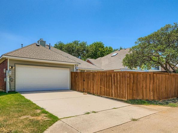 1319  Pinehurst Drive , Lewisville Texas 75077