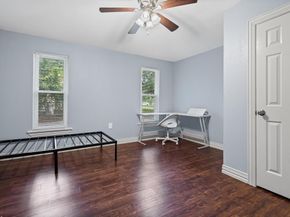 211  Second Street , Denton Texas 76201