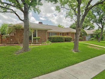 2244  Woodcreek  