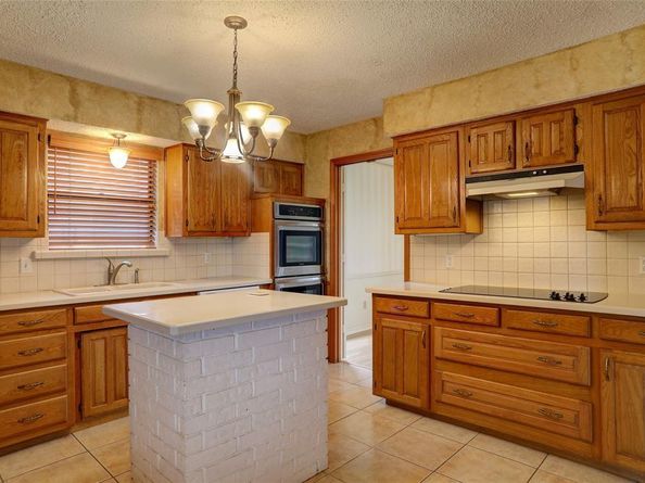 2244  Woodcreek  , Carrollton Texas 75006