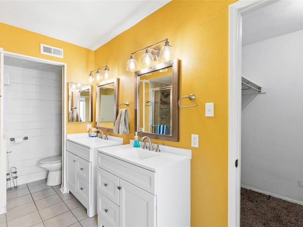 9212  Shipman Street , Rowlett Texas 75088