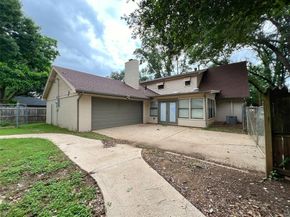 2000  Pecandale Drive , Arlington Texas 76013