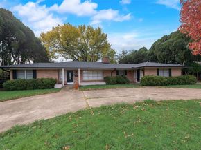 6106  Linden Lane , Dallas Texas 75230