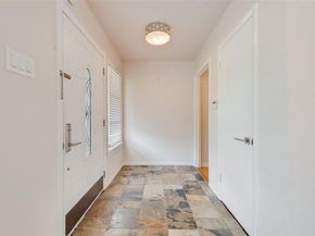 6106  Linden Lane , Dallas Texas 75230