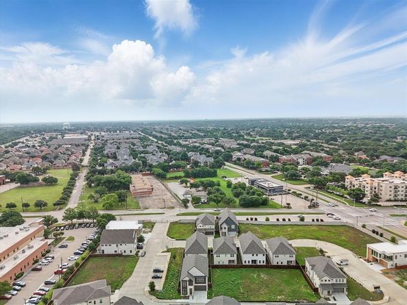 911  Banyan Tree Lane , Richardson Texas 75081