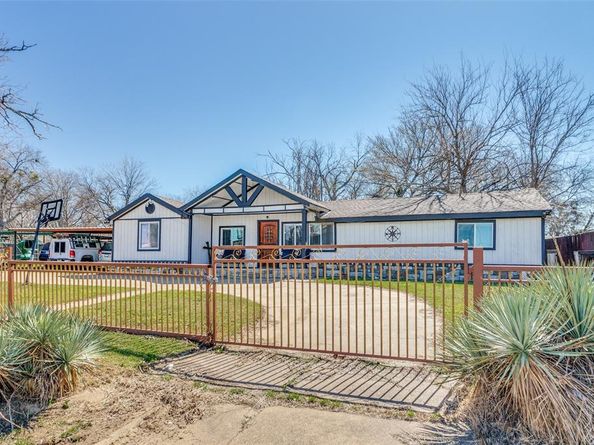 5720  Wilkes Drive , Fort Worth Texas 76119