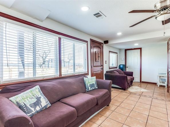 5720  Wilkes Drive , Fort Worth Texas 76119