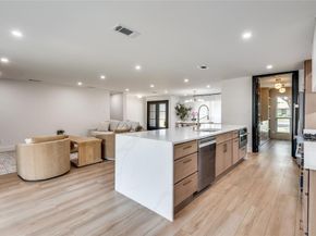 3895  Antigua Circle , Dallas Texas 75244