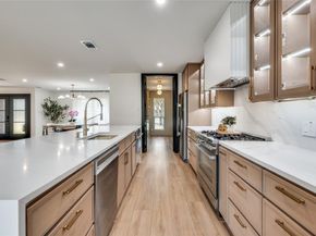 3895  Antigua Circle , Dallas Texas 75244