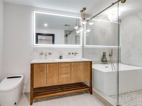 3895  Antigua Circle , Dallas Texas 75244