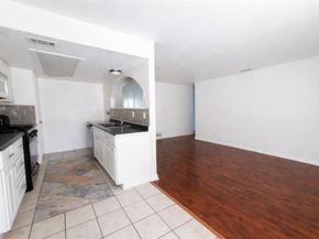 805  Brookshire Circle , Garland Texas 75043