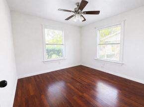 805  Brookshire Circle , Garland Texas 75043