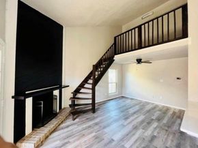 7107  Holly Hill Drive  12, Dallas Texas 75231