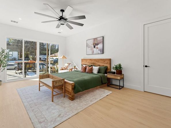 1825 & 1827  Pollard Street , Dallas Texas 75208