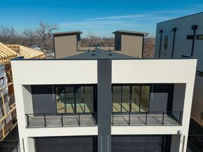 1825 & 1827  Pollard Street , Dallas Texas 75208