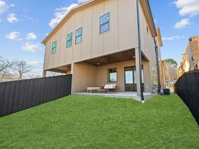 1827  Pollard Street , Dallas Texas 75208