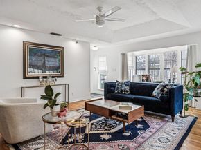 3635  Bryan Street , Dallas Texas 75204