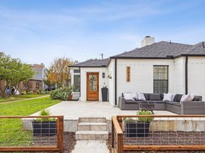 3635  Bryan Street , Dallas Texas 75204