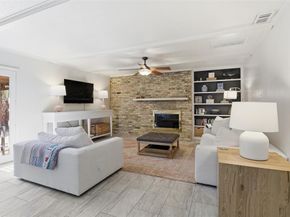 9027-9029  Villa Park Circle , Dallas Texas 75225