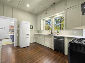 732  Haines Avenue , Dallas Texas 75208