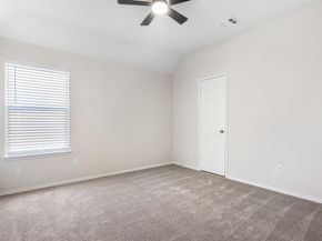 1725  Spanish Moss Way , Savannah Texas 76227