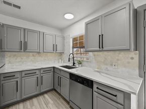 1528  Nash Street , Garland Texas 75042