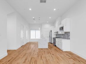 1910  Caddo Street  A205, Dallas Texas 75204