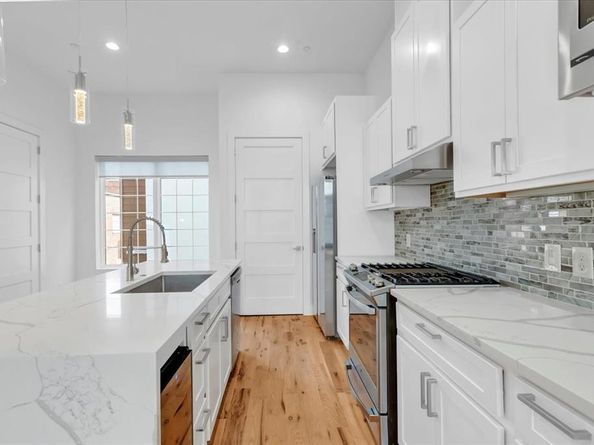 1910  Caddo Street  A205, Dallas Texas 75204