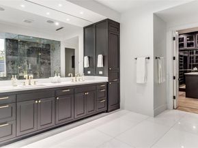 7610  Linwood Avenue , Dallas Texas 75209