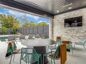 7610  Linwood Avenue , Dallas Texas 75209