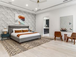 7610  Linwood Avenue , Dallas Texas 75209