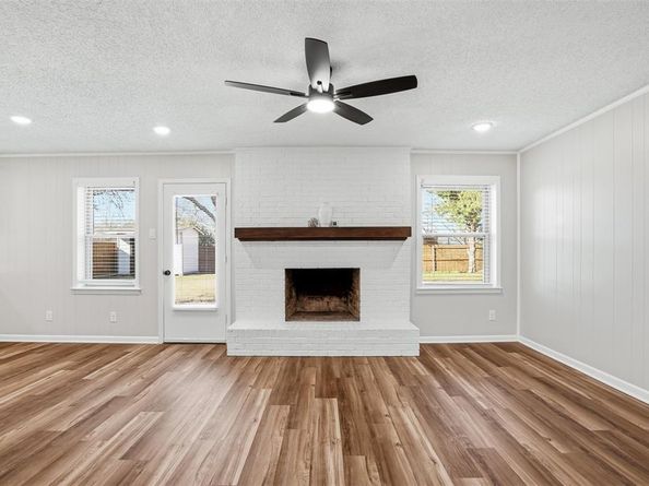 217  Joe White Street , Rockwall Texas 75087