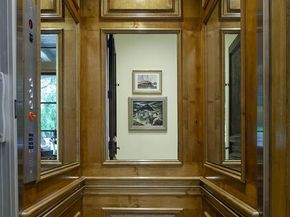 15  Robledo Drive , Dallas Texas 75230