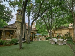 15  Robledo Drive , Dallas Texas 75230