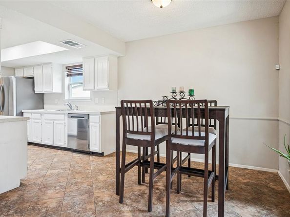 1600  Celeste Court , Arlington Texas 76012