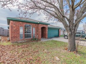 10225  Pleasant Mound Drive , Fort Worth Texas 76108