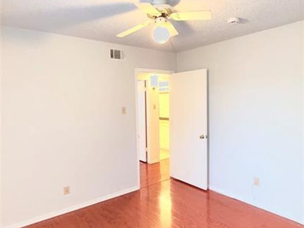 1850  Place One Lane , Garland Texas 75042