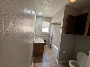 818  Clarissa Place , Garland Texas 75040