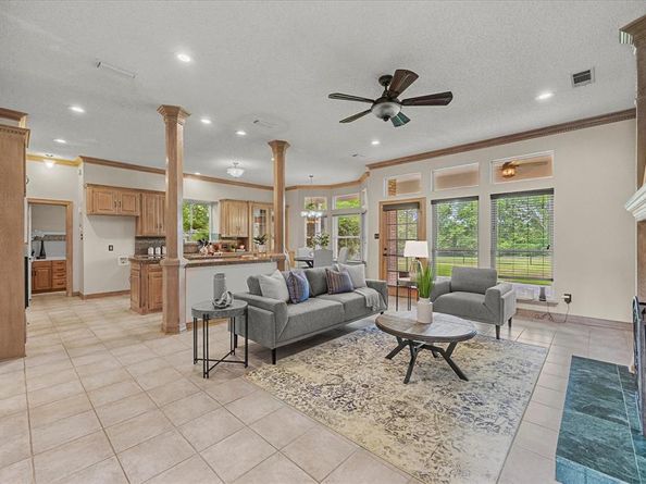 820  Windlake Circle , Heath Texas 75032