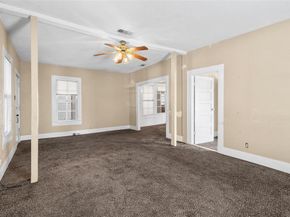 5611  Alton Avenue , Dallas Texas 75214