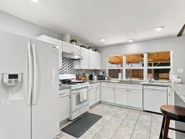 1444  Applegate Drive , Lewisville Texas 75067