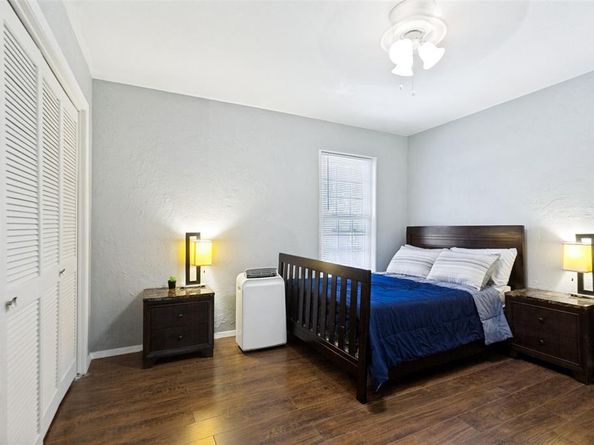 966 S Weatherred Drive , Richardson Texas 75080