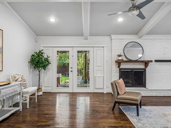 9946  Vistadale Drive , Dallas Texas 75238