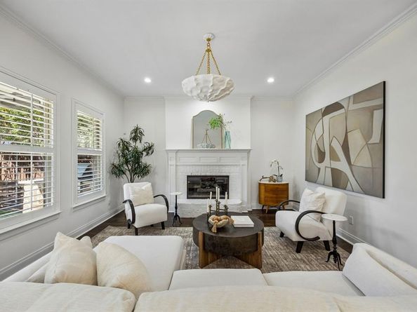 5202  Miller Avenue , Dallas Texas 75206