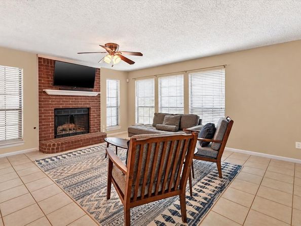 1632  Fuqua Drive , Flower Mound Texas 75028