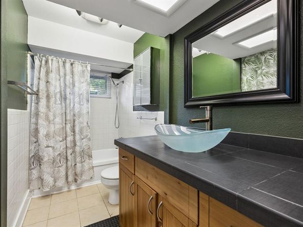 8938  Angleton Place , Dallas Texas 75243